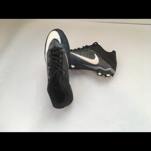 Nike Cleats Low top - Picture 4 of 5